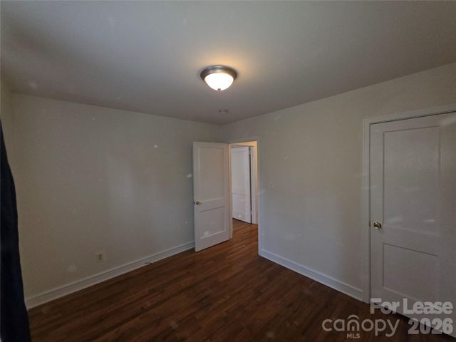 356 Melbourne Court, Charlotte, NC 28209