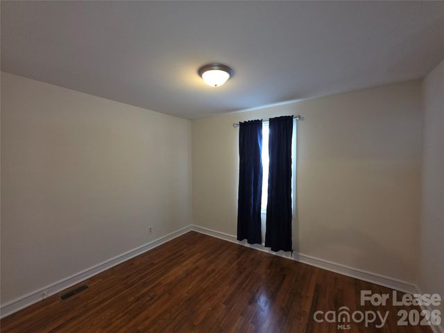 356 Melbourne Court, Charlotte, NC 28209