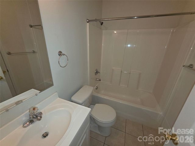 356 Melbourne Court, Charlotte, NC 28209