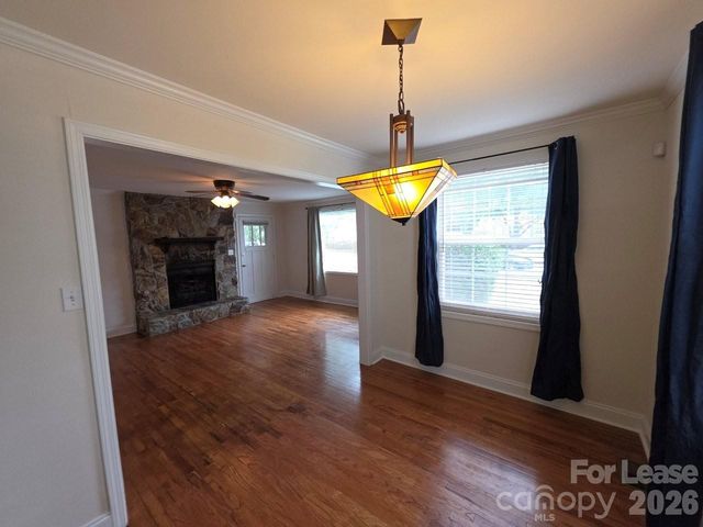 356 Melbourne Court, Charlotte, NC 28209