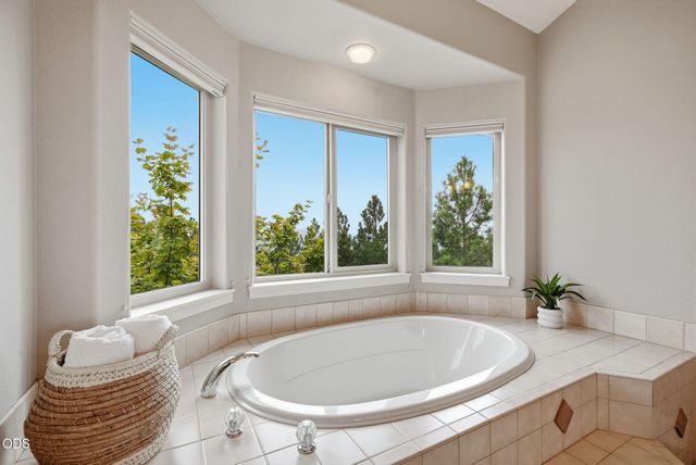 2393 NW Wyeth Place, Bend, OR 97703