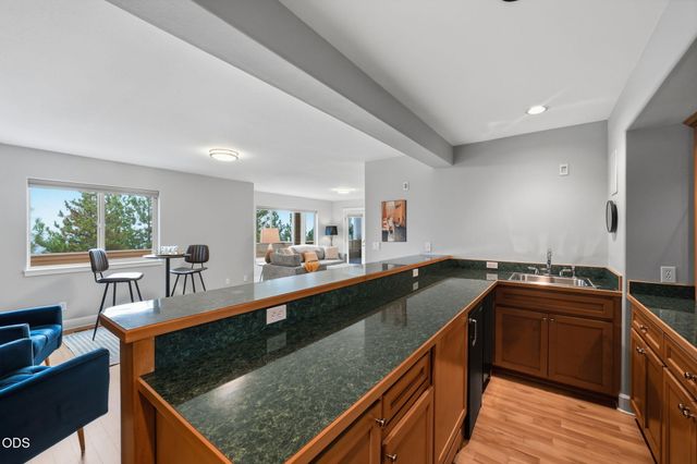 2393 NW Wyeth Place, Bend, OR 97703