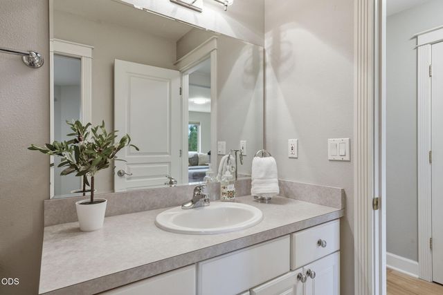 2393 NW Wyeth Place, Bend, OR 97703