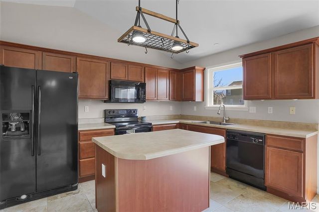 22 Colonial Creek Court, Wentzville, MO 63385