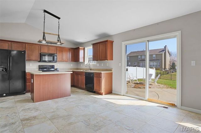 22 Colonial Creek Court, Wentzville, MO 63385