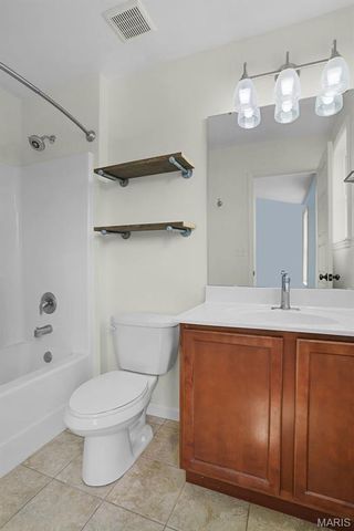 22 Colonial Creek Court, Wentzville, MO 63385