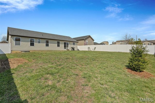 22 Colonial Creek Court, Wentzville, MO 63385