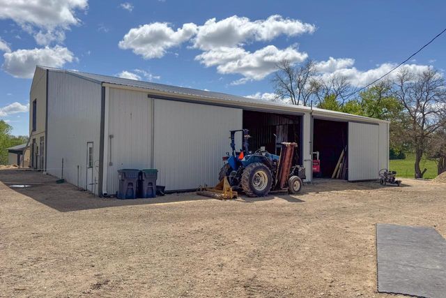 9145 S Smythe School Road, Beloit, WI 53511