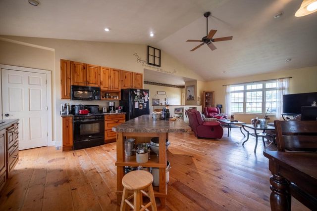 9145 S Smythe School Road, Beloit, WI 53511