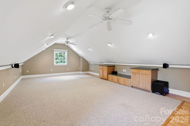 4024 Wild Nursery Court, Charlotte, NC 28215