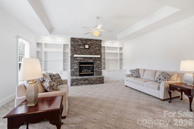 4024 Wild Nursery Court, Charlotte, NC 28215