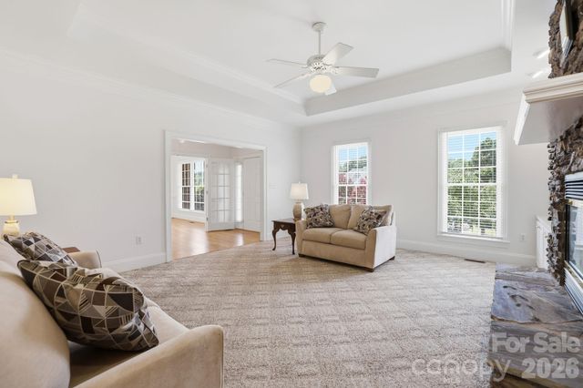 4024 Wild Nursery Court, Charlotte, NC 28215