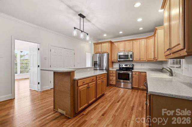 4024 Wild Nursery Court, Charlotte, NC 28215