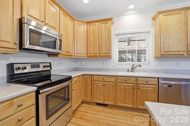 4024 Wild Nursery Court, Charlotte, NC 28215