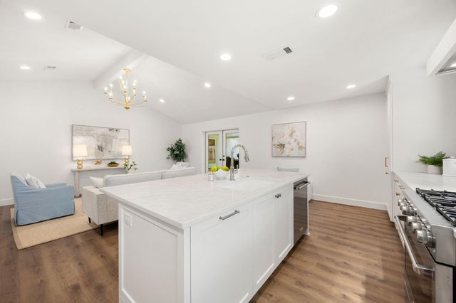 14102 Woodthorpe Lane, Houston, TX 77079