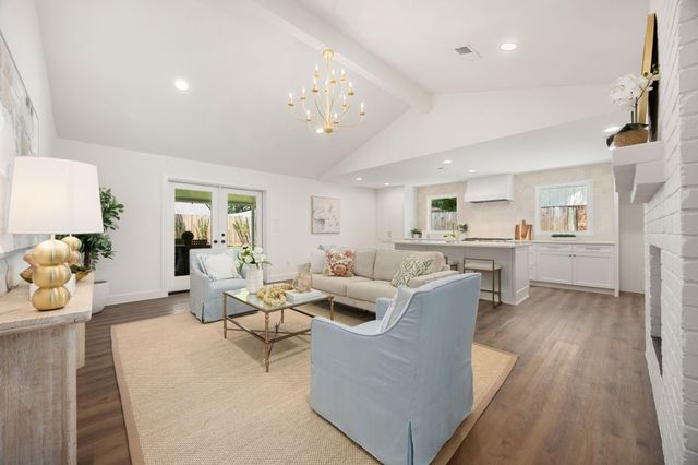 14102 Woodthorpe Lane, Houston, TX 77079