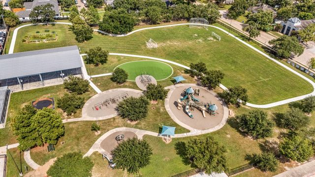 14102 Woodthorpe Lane, Houston, TX 77079
