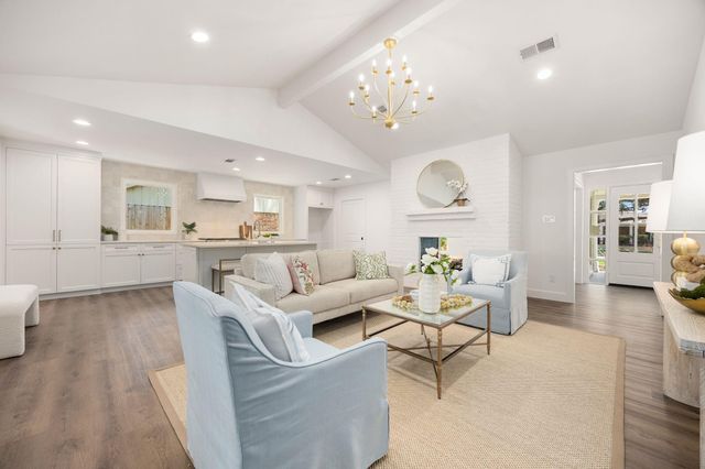 14102 Woodthorpe Lane, Houston, TX 77079