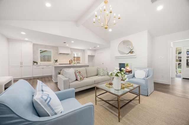 14102 Woodthorpe Lane, Houston, TX 77079