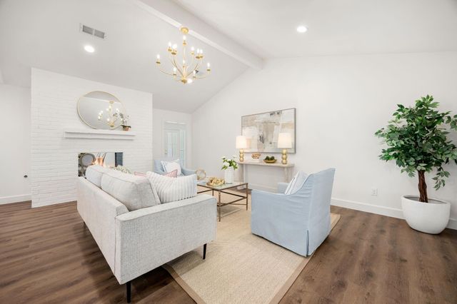 14102 Woodthorpe Lane, Houston, TX 77079