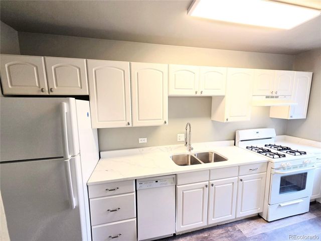 1101 Bellaire Street 101, Denver, CO 80220