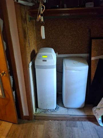 1954 Lawndale Drive, Valparaiso, IN 46383