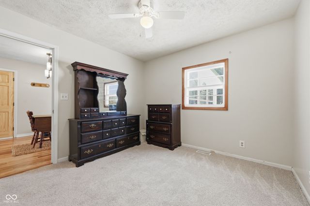 29 Midway Drive, New Castle, IN 47362