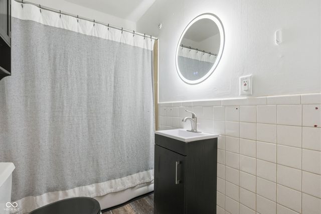 29 Midway Drive, New Castle, IN 47362