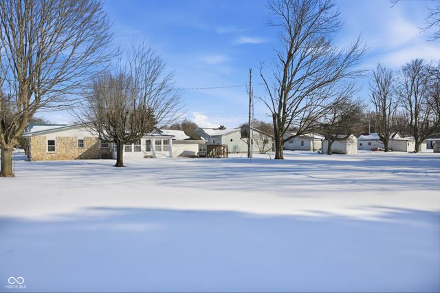 29 Midway Drive, New Castle, IN 47362