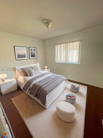 17346 NW 74th Ave 201, Hialeah, FL 33015