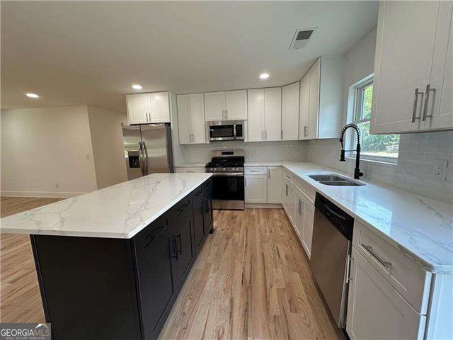 844 KURTZ Road, Marietta, GA 30066