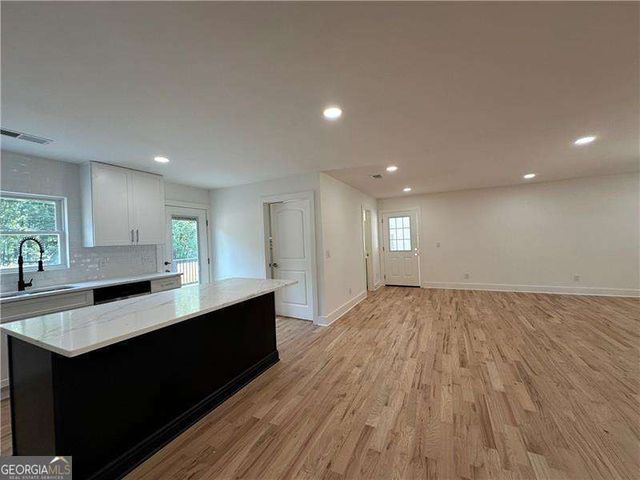 844 KURTZ Road, Marietta, GA 30066