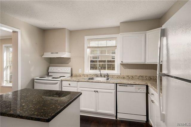 1613 18th E, Tuscaloosa, AL 35404