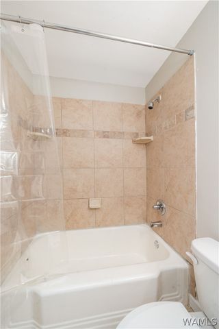 1613 18th E, Tuscaloosa, AL 35404