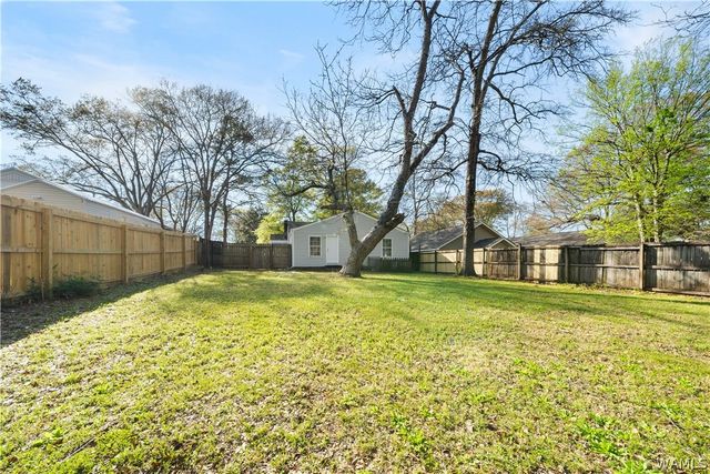 1613 18th E, Tuscaloosa, AL 35404