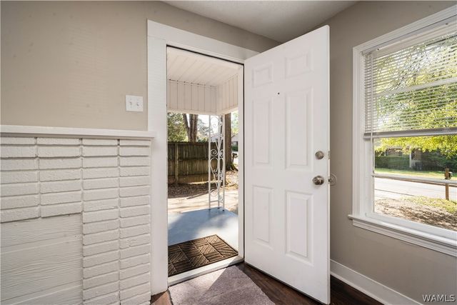 1613 18th E, Tuscaloosa, AL 35404