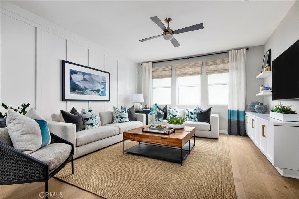 Image 2 of property listing at 2743 Everly Drive, San Diego, CA 92108