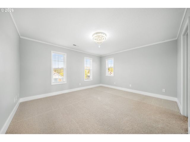 175 ELI AVERY Ave, Kalama, WA 98625