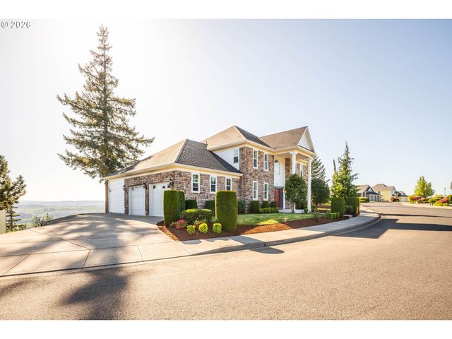 175 ELI AVERY Ave, Kalama, WA 98625