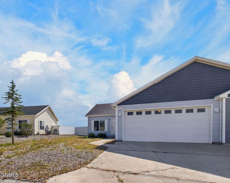 12368 Truax Street, Epping, ND 58843 photo 4