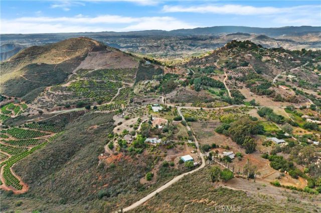 10526 Rainbrook Drive, Fallbrook, CA 92028