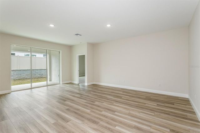 33531 HAMMOCK BEACH WAY, Dade City, FL 33525