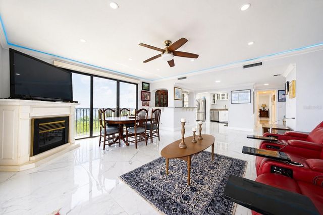 1501 GULF BOULEVARD 305, Clearwater Beach, FL 33767
