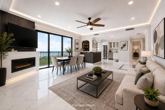 1501 GULF BOULEVARD 305, Clearwater Beach, FL 33767