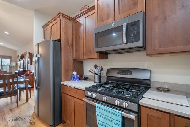 890 Flanders Creek Avenue, Bozeman, MT 59718