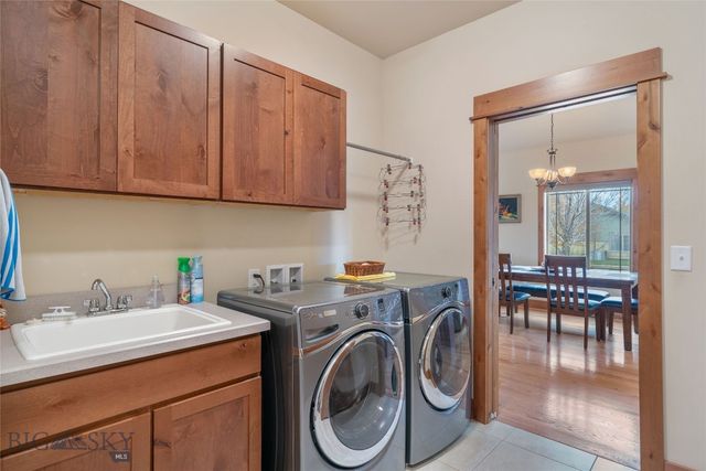 890 Flanders Creek Avenue, Bozeman, MT 59718