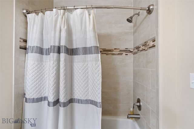 890 Flanders Creek Avenue, Bozeman, MT 59718