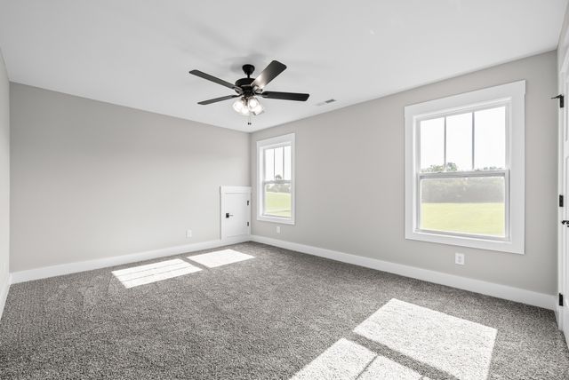4247 Turnersville Rd, Cedar Hill, TN 37032