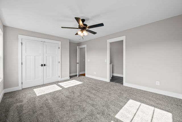 4247 Turnersville Rd, Cedar Hill, TN 37032