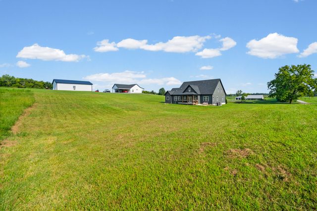4247 Turnersville Rd, Cedar Hill, TN 37032